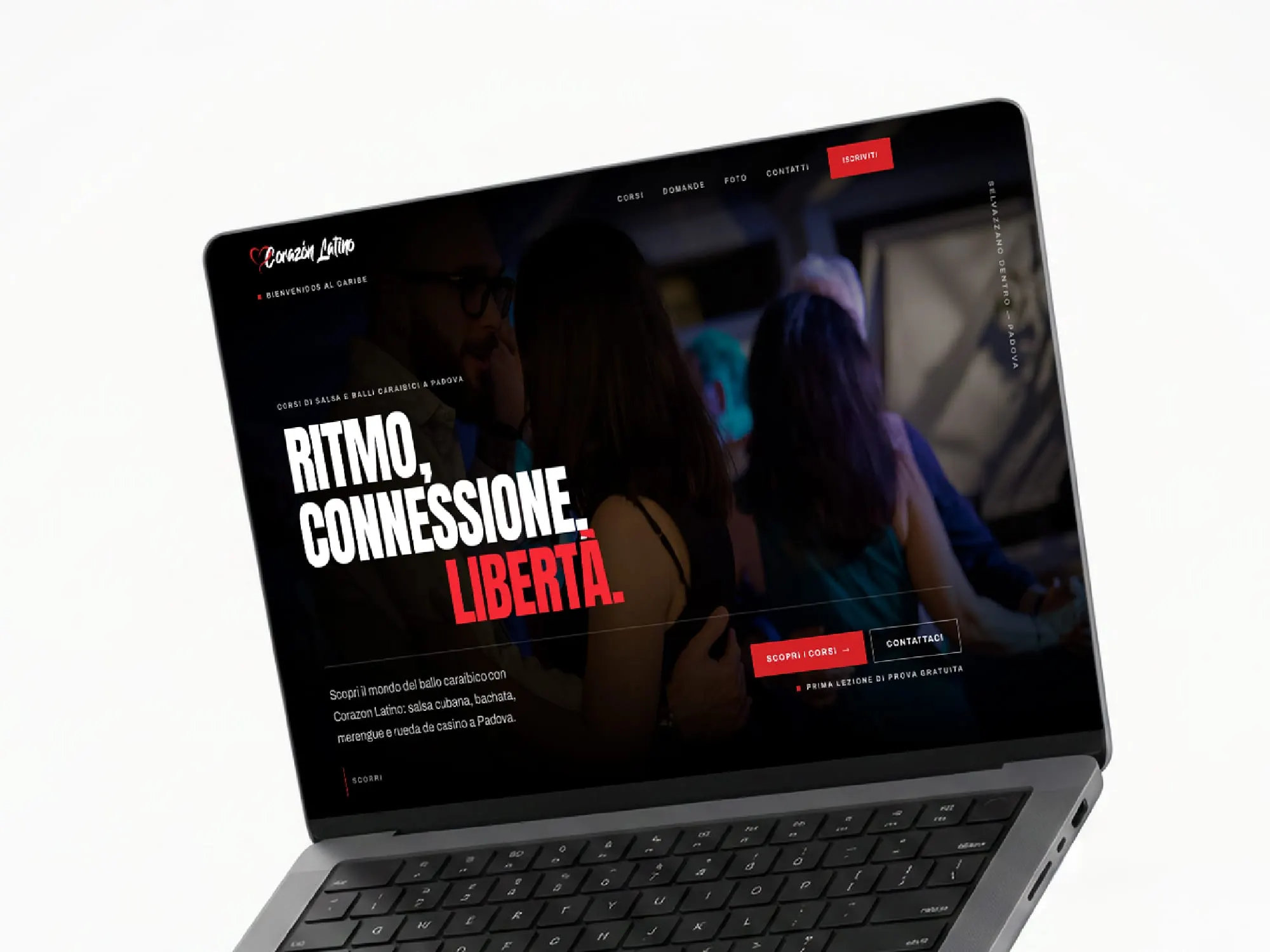 La home del sito salsapadova.it aperta su un portatile, con il titolo Ritmo, connessione, libertà